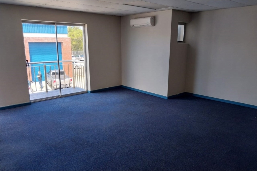 To Let commercial Property for Rent in Fairview Eastern Cape